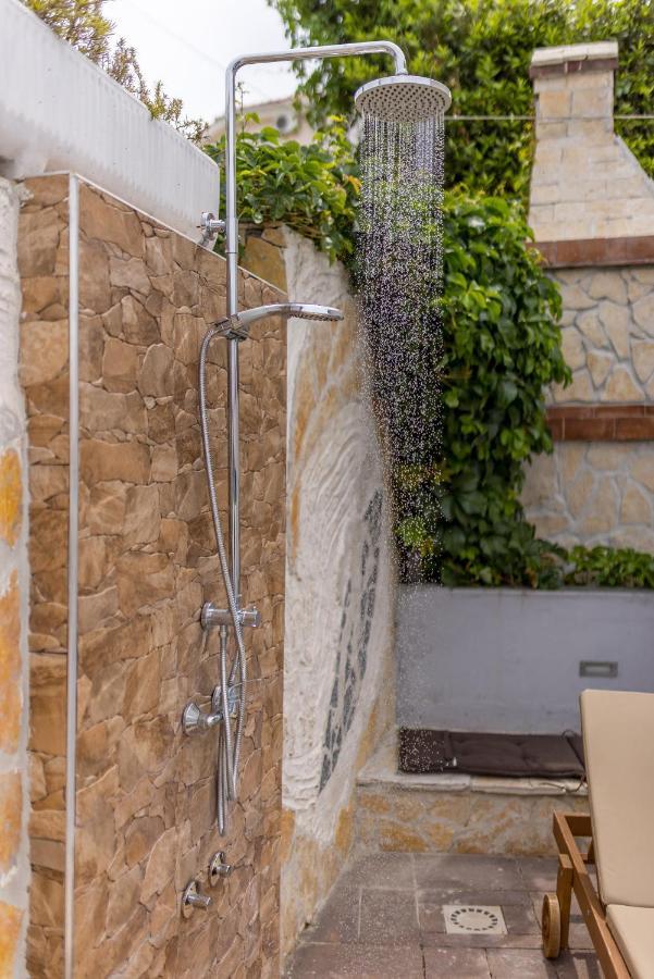 Villa Costa Blu With Pool By The Sea Trogir Exterior foto